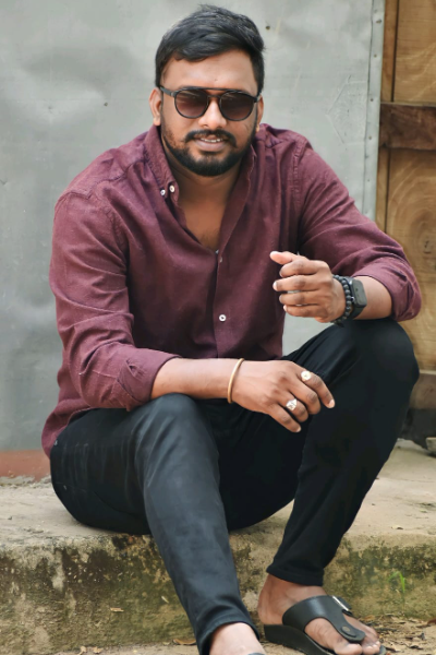 Viswa Paaraani Brides